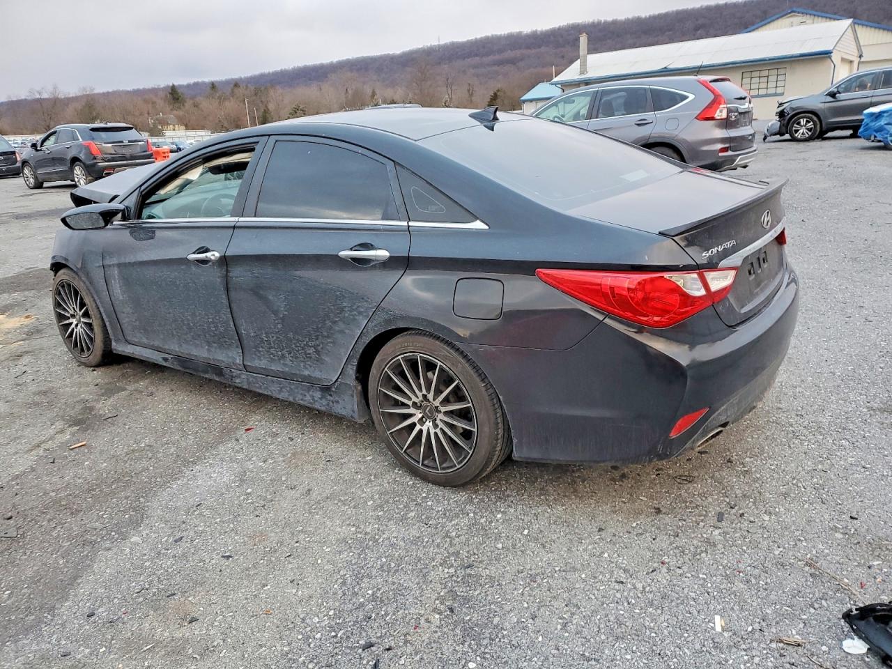 2014 HYUNDAI SONATA SE photo 2