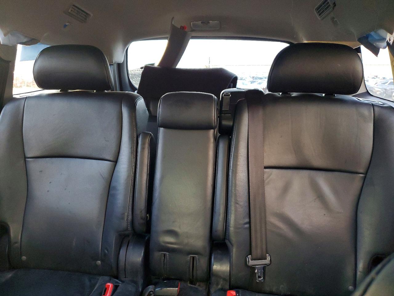 2011 TOYOTA HIGHLANDER BASE photo 10