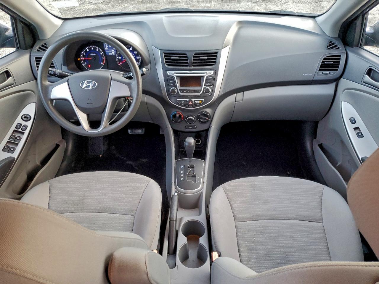 2015 HYUNDAI ACCENT GLS photo 8