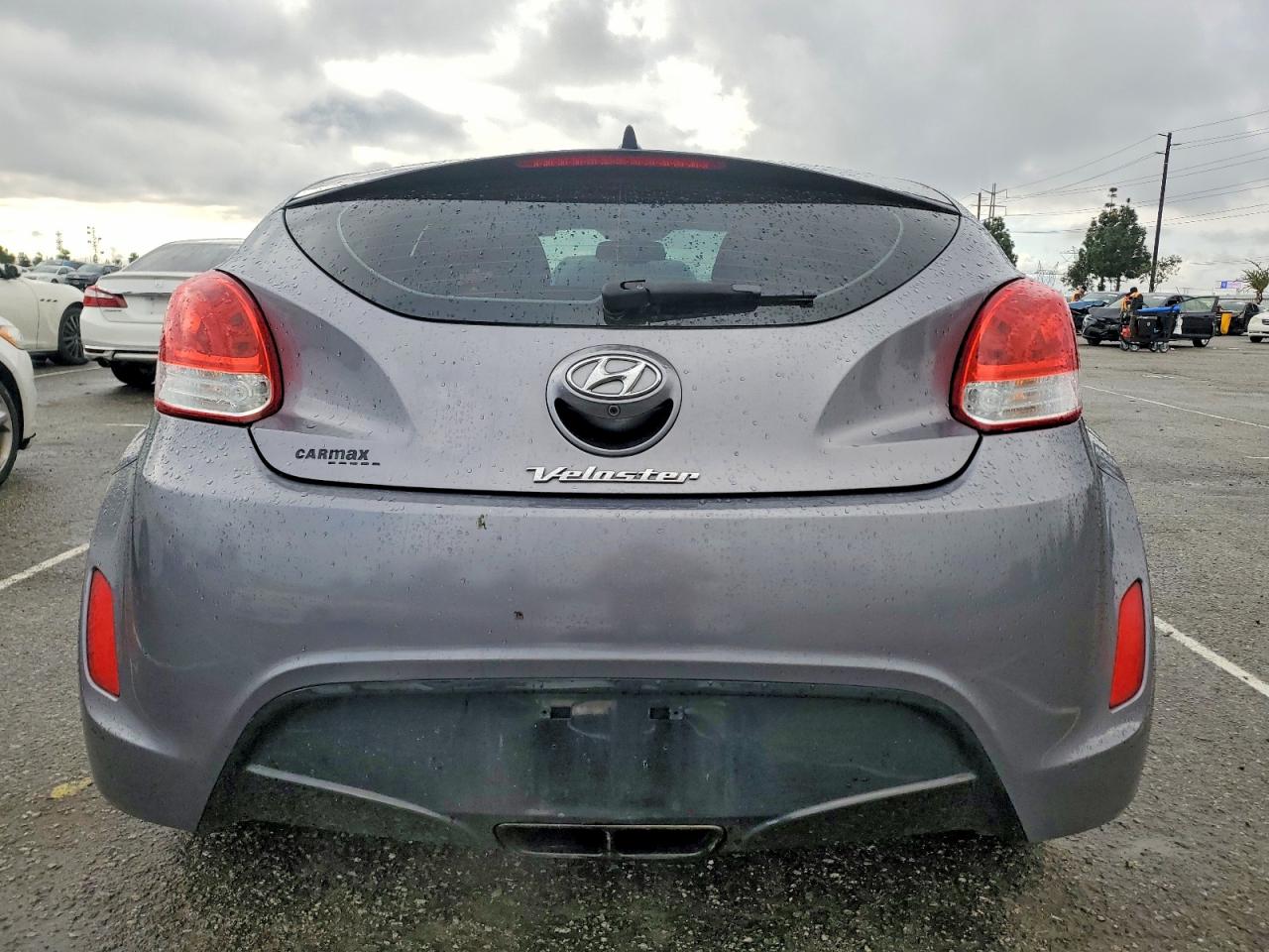 2017 HYUNDAI VELOSTER photo 6