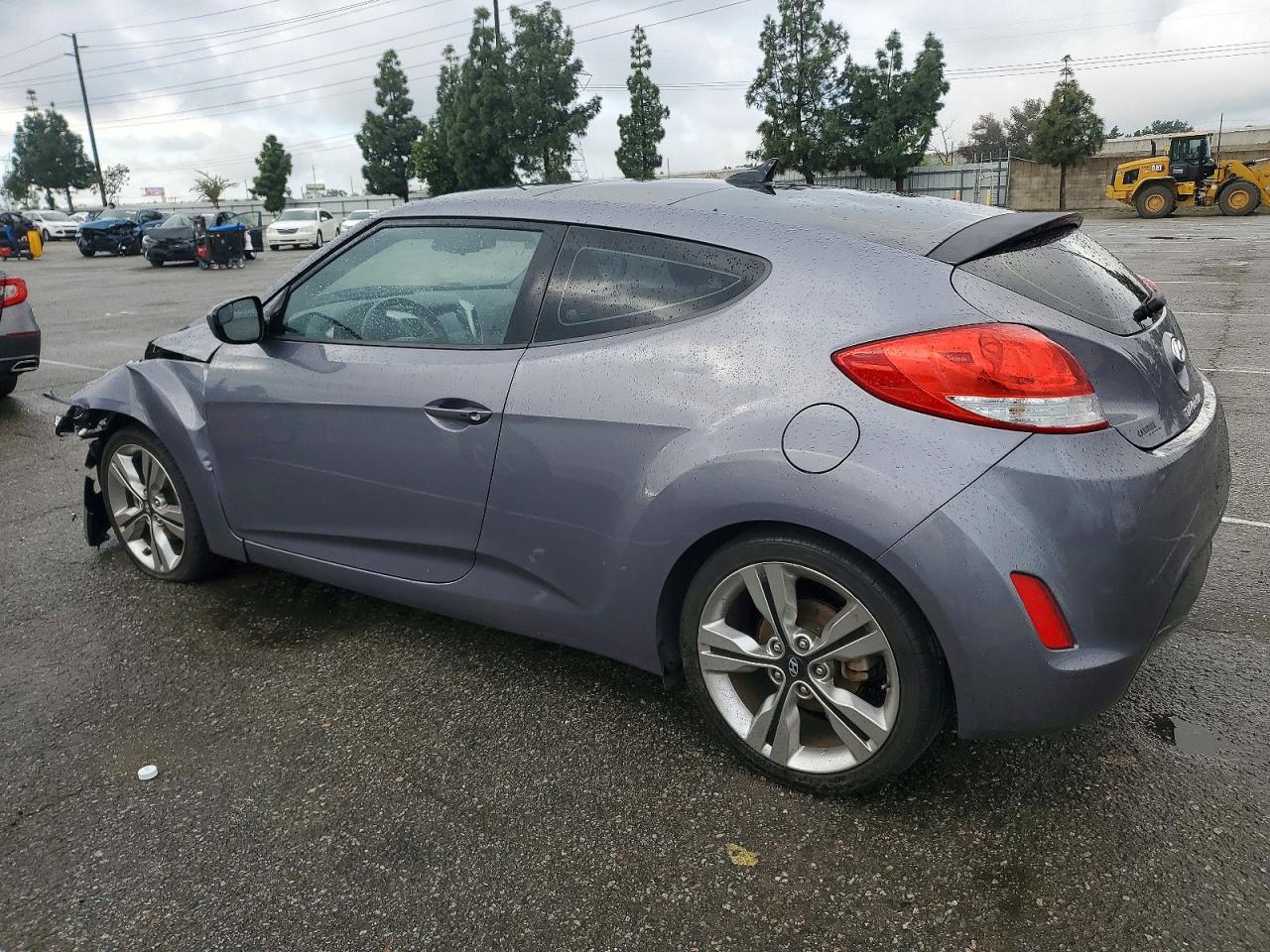 2017 HYUNDAI VELOSTER photo 2