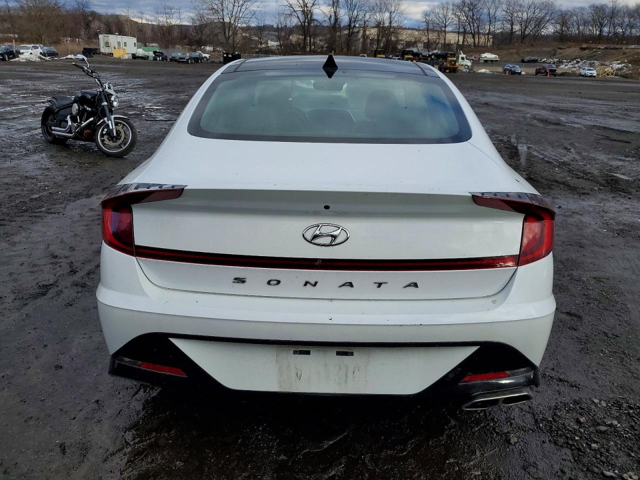 2020 HYUNDAI SONATA SEL photo 11