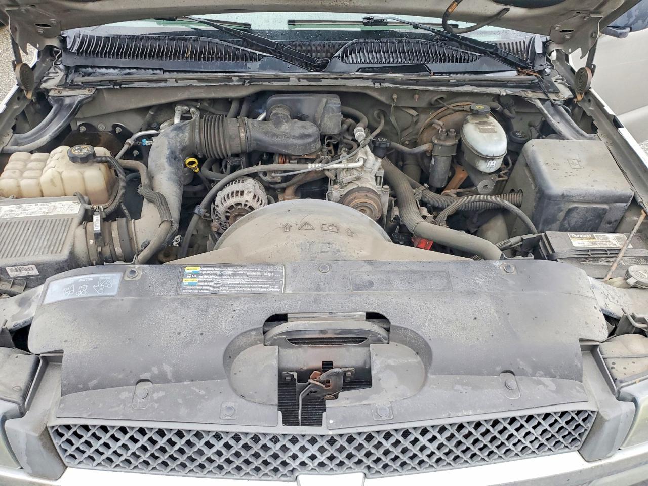 2004 CHEVROLET SILVERADO C1500 photo 11