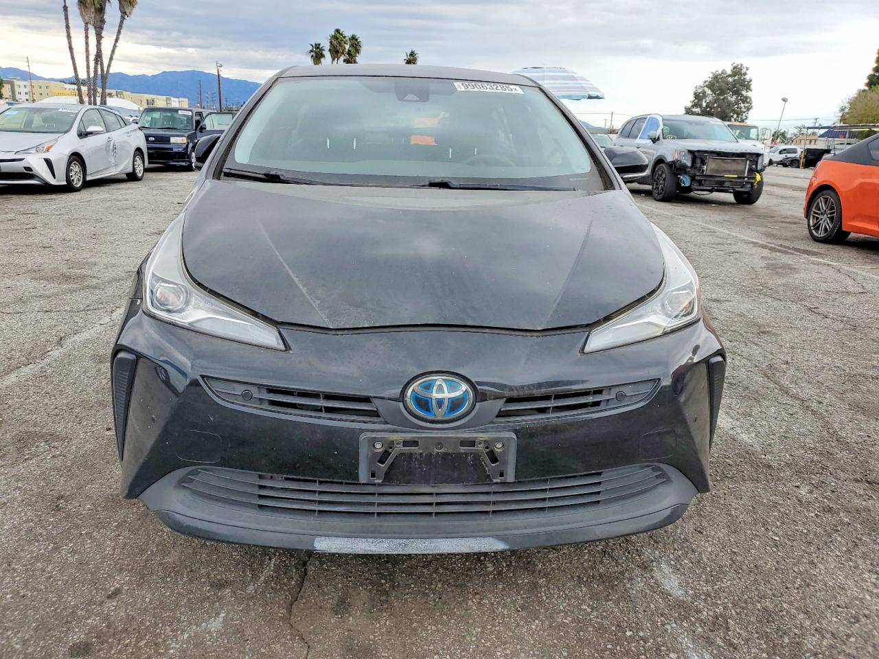 2019 TOYOTA PRIUS LE photo 9