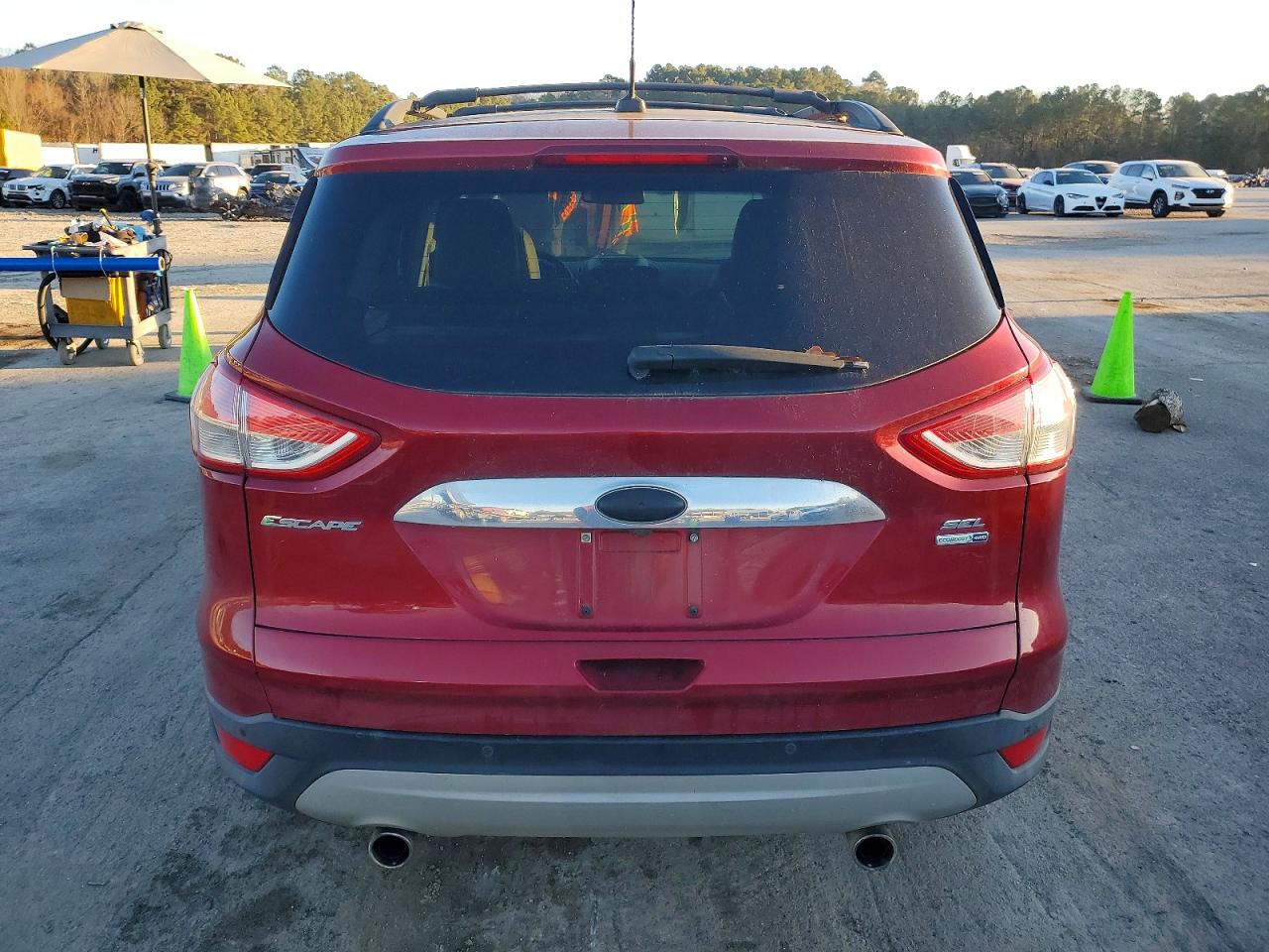 2013 FORD ESCAPE photo 6