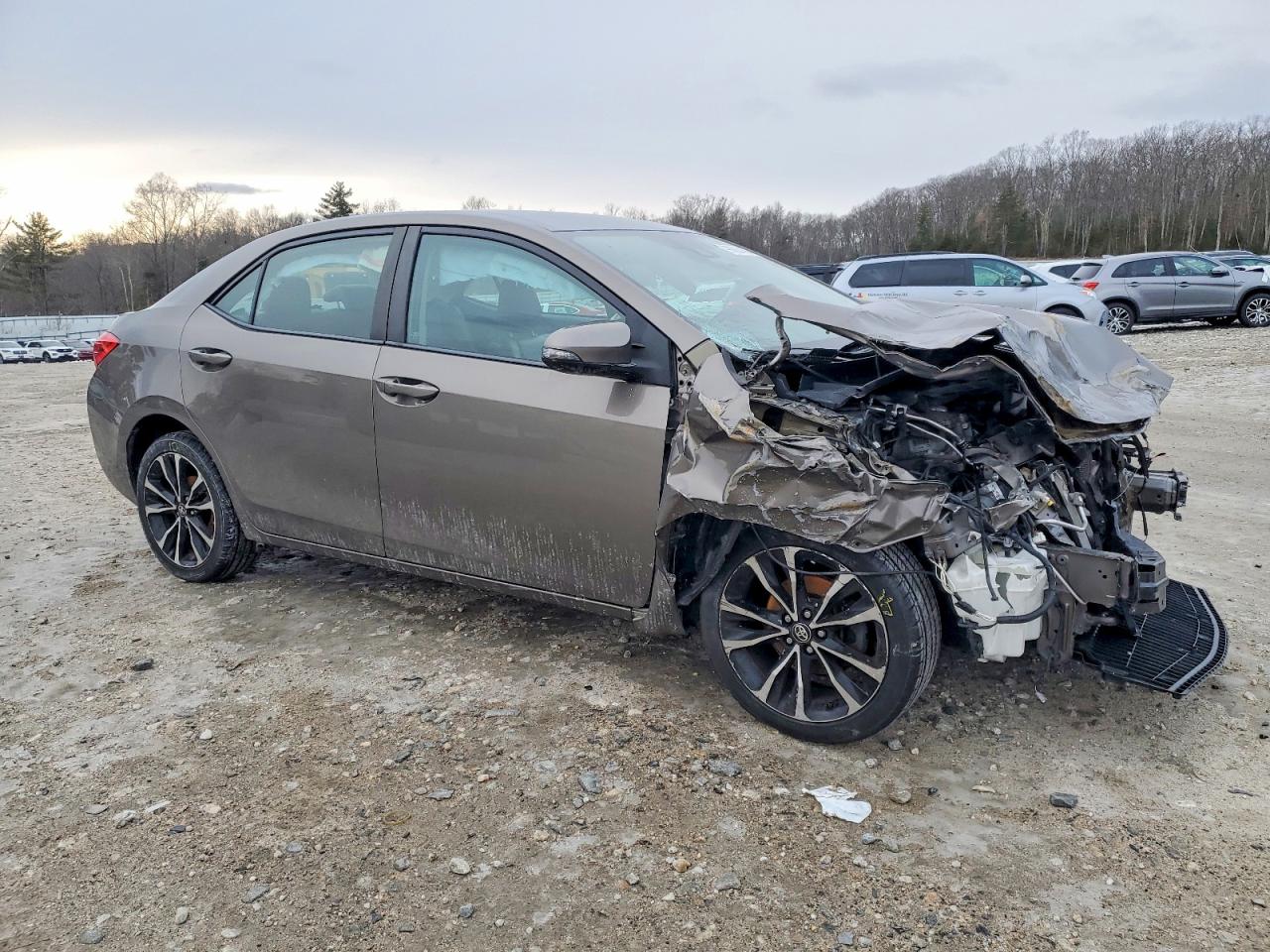 2018 TOYOTA COROLLA L photo 4