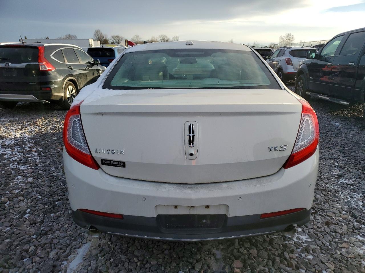 2013 LINCOLN MKS photo 11
