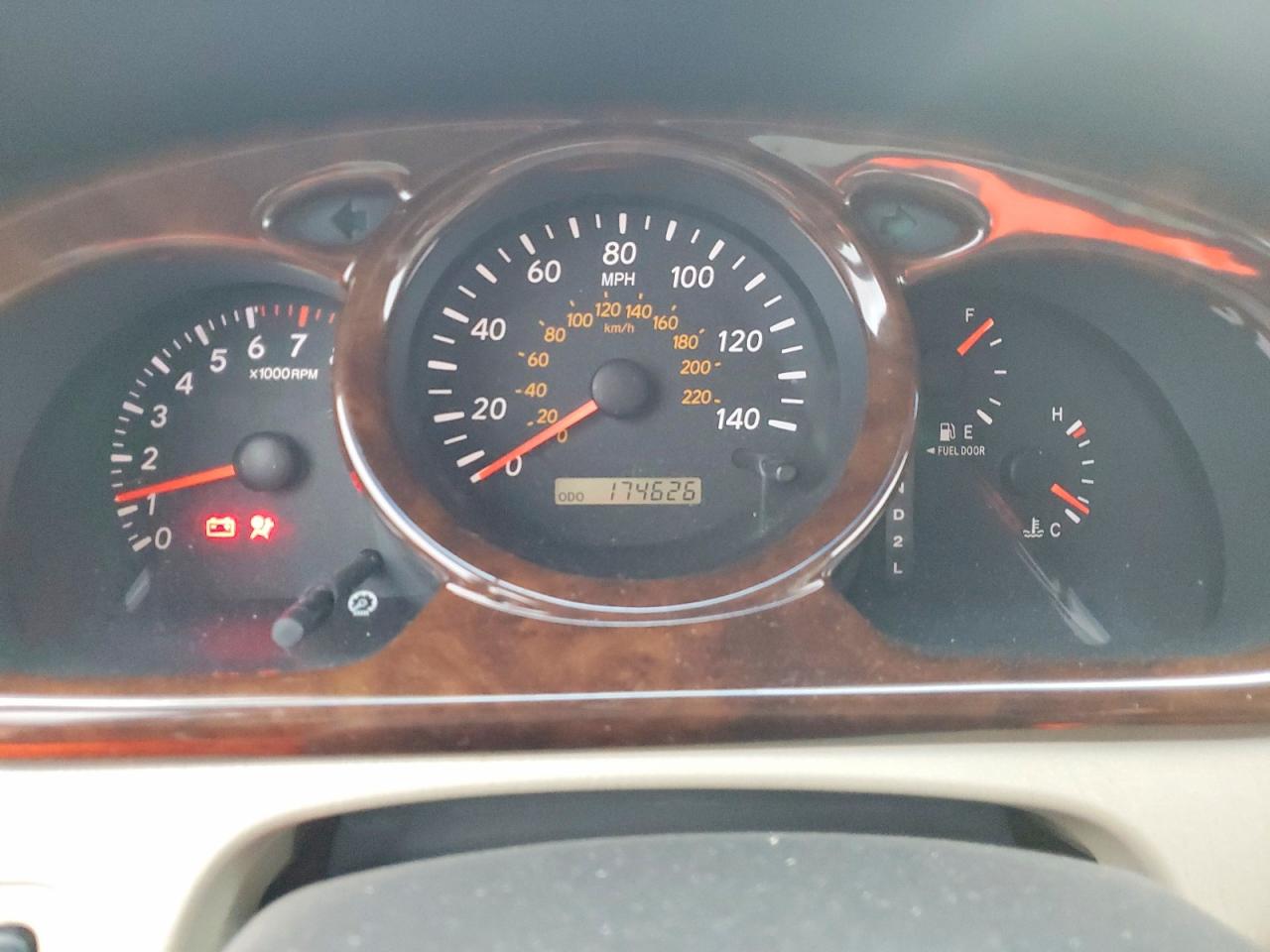 2003 TOYOTA HIGHLANDER LIMITED photo 9