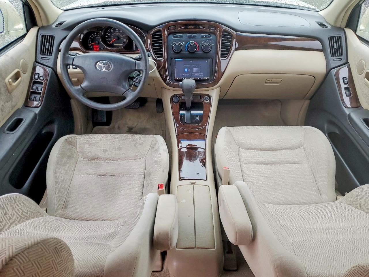 2003 TOYOTA HIGHLANDER LIMITED photo 8