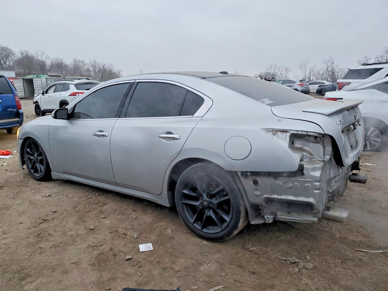 2010 NISSAN MAXIMA S photo 2