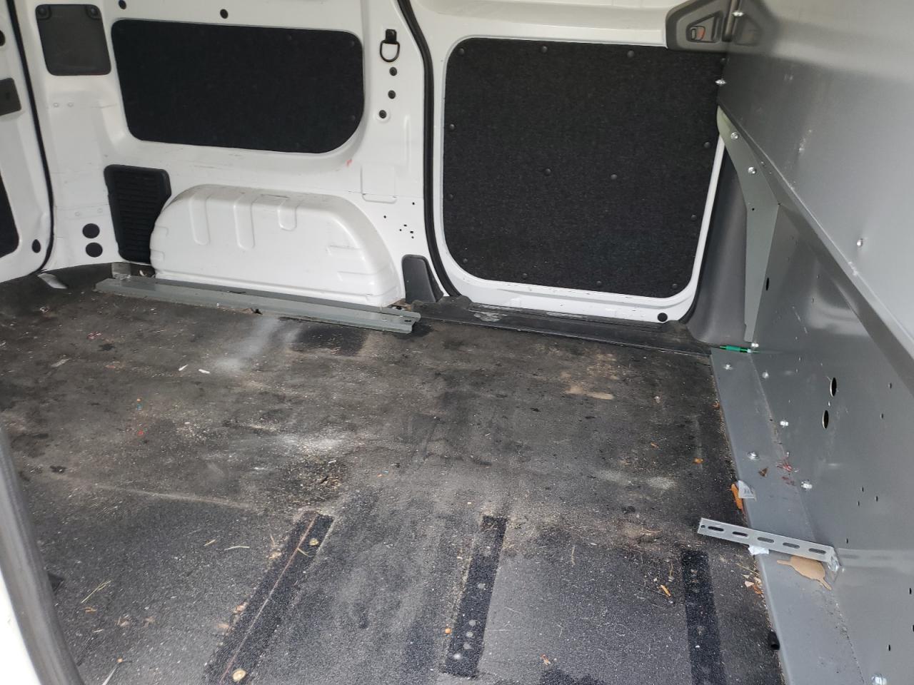 2020 NISSAN NV200 2.5S CARGO VAN *** PRIOR FLEET *** photo 19