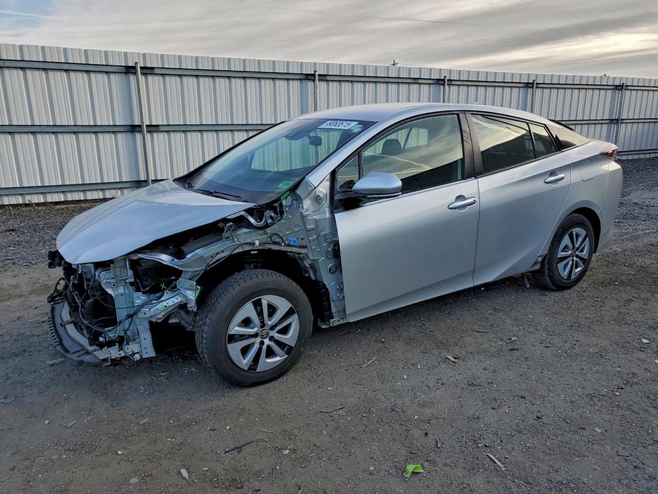 2017 TOYOTA PRIUS