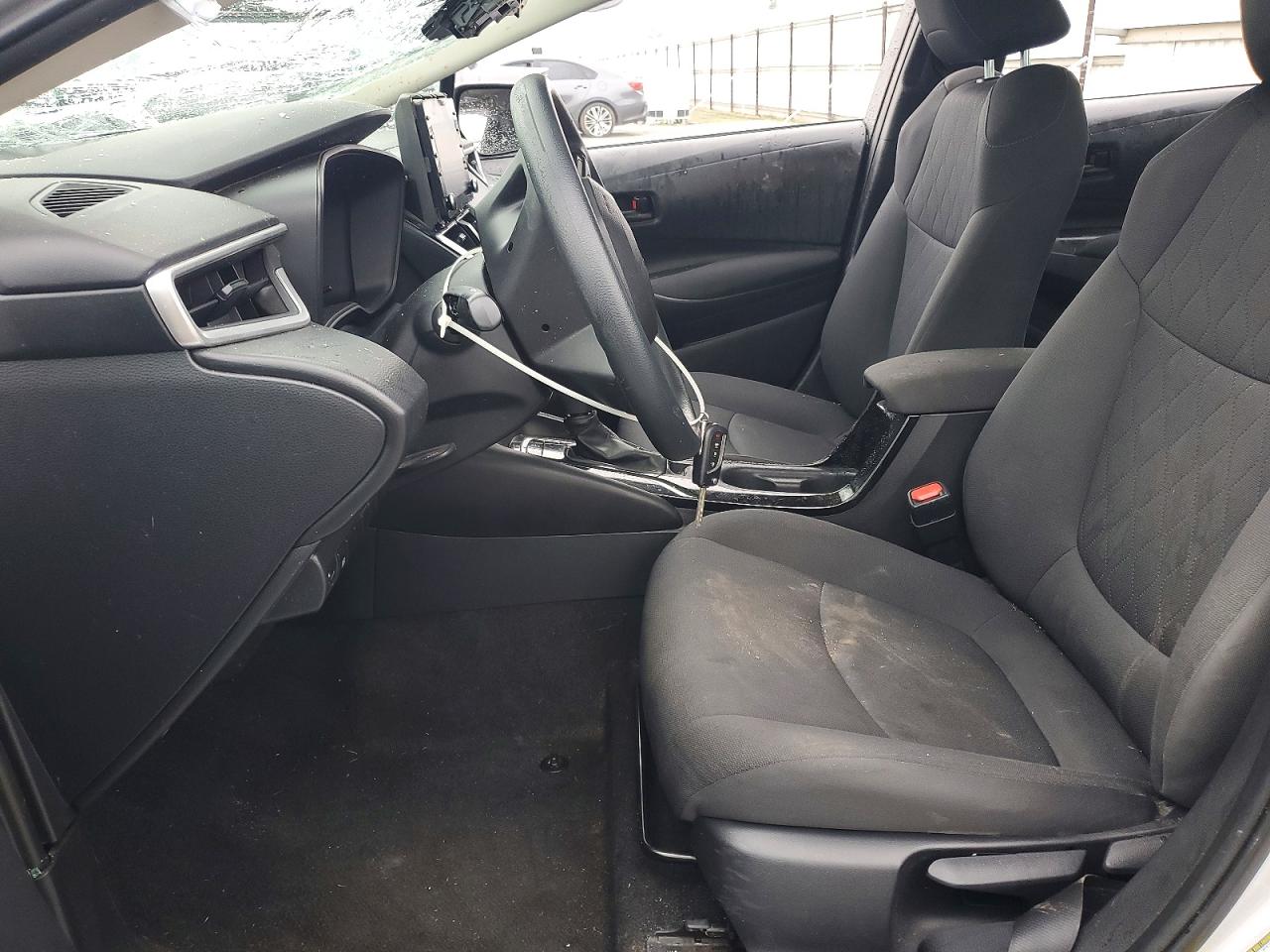 2022 TOYOTA COROLLA LE photo 7