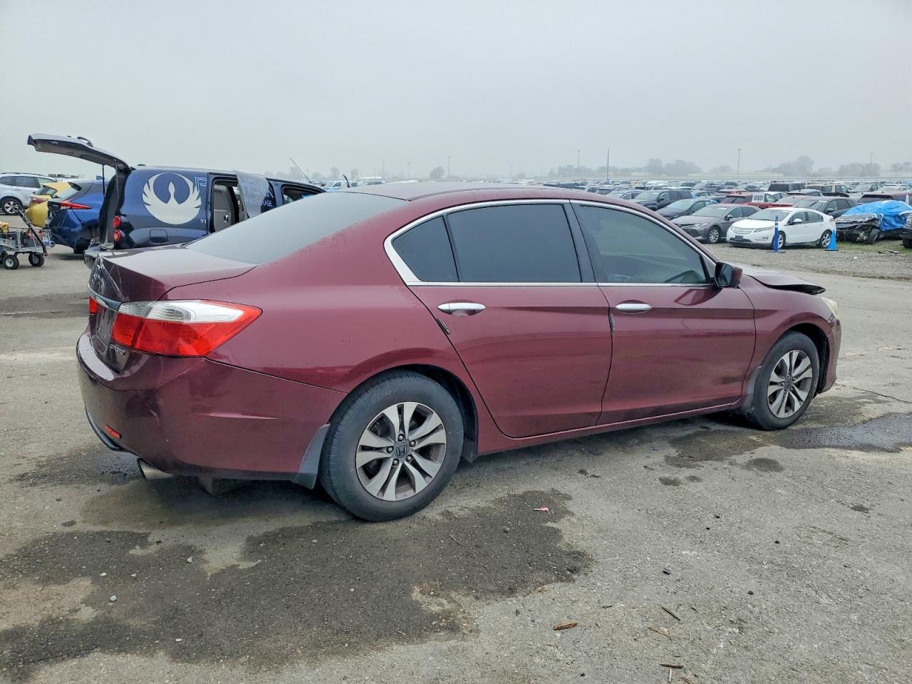 2013 HONDA ACCORD LX photo 3