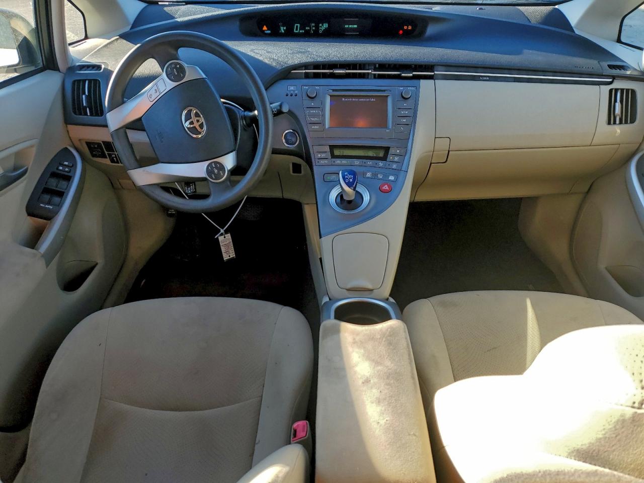 2012 TOYOTA PRIUS photo 8