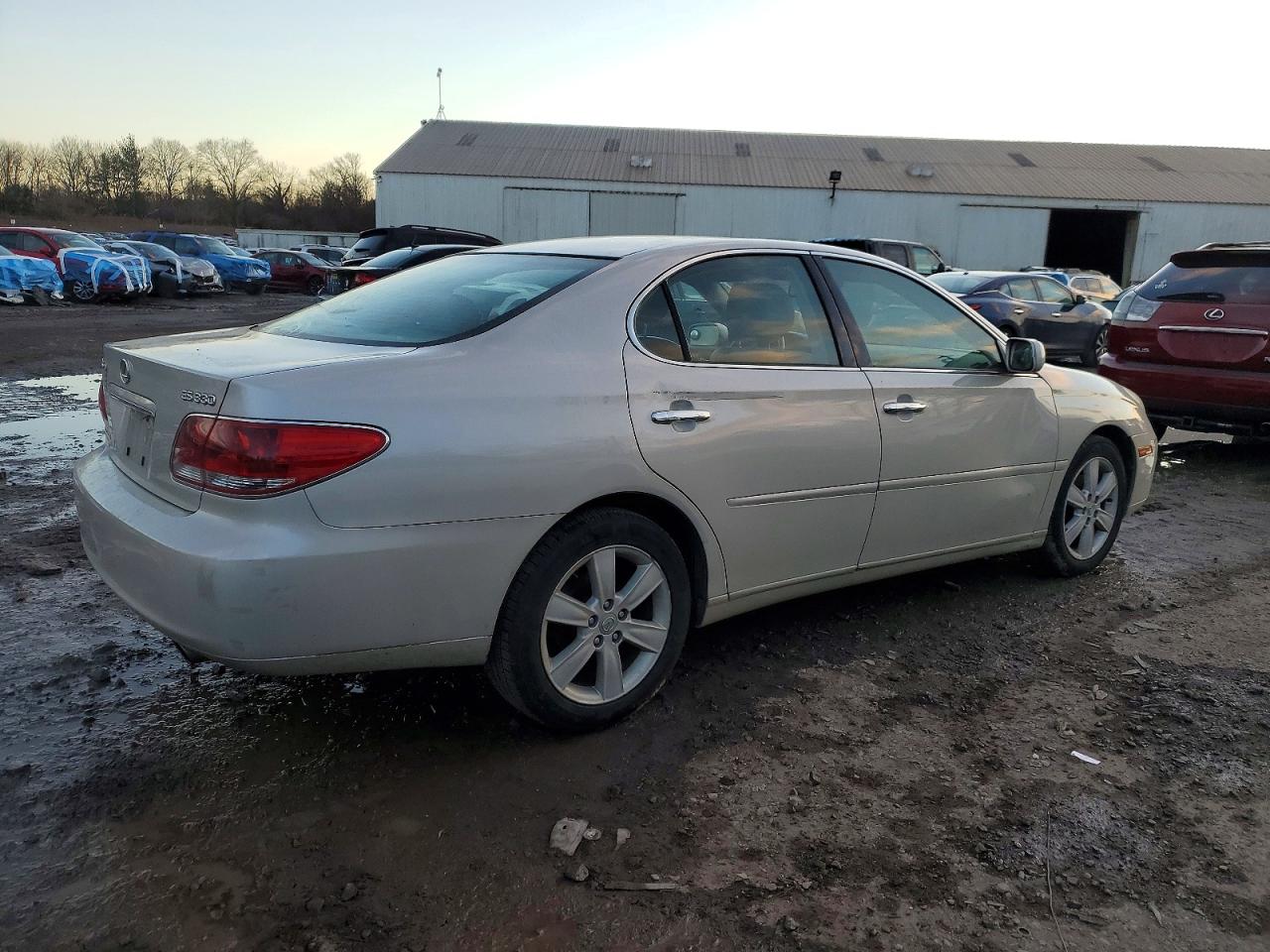 2005 LEXUS ES 330 photo 3