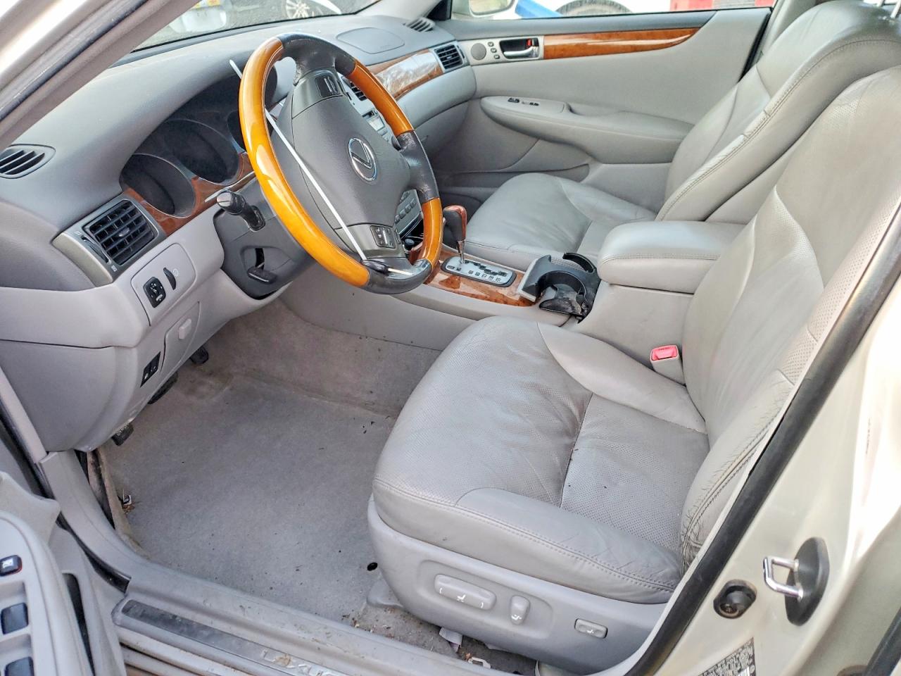 2005 LEXUS ES 330 photo 7