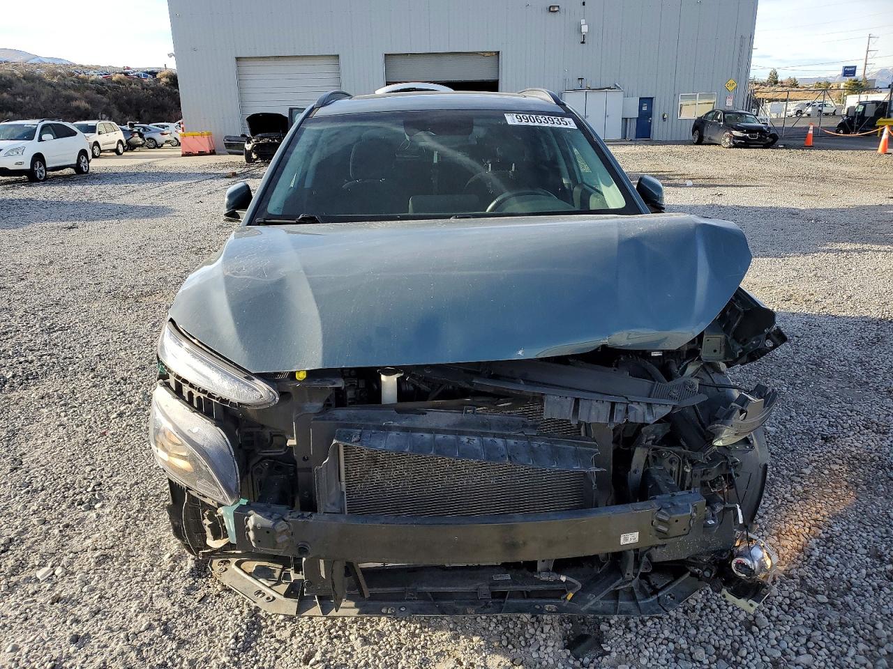 2022 HYUNDAI KONA SEL photo 5