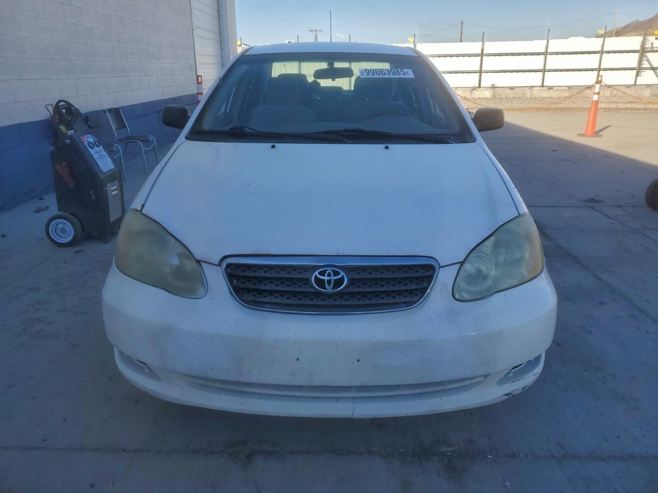 2005 TOYOTA COROLLA CE photo 5