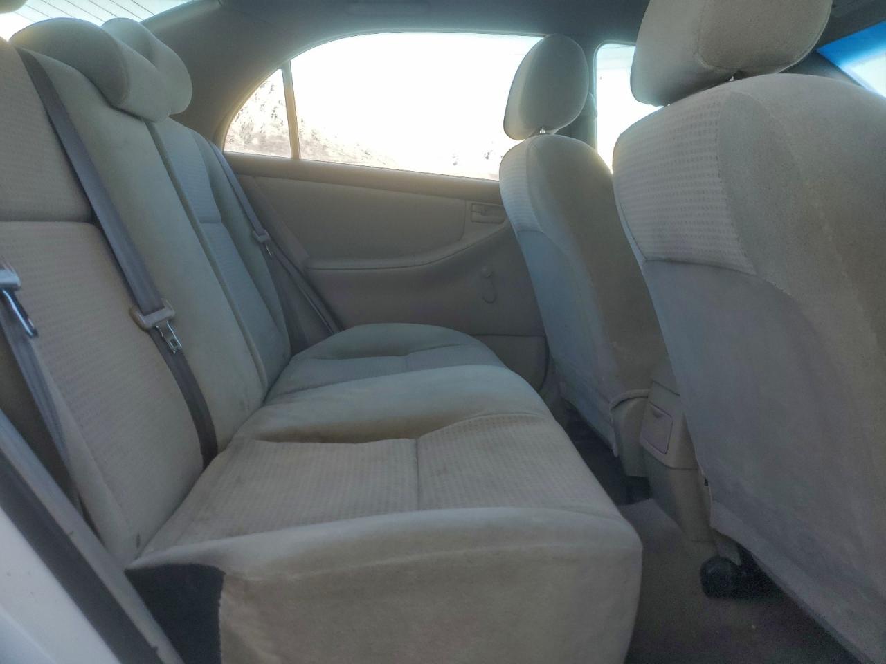 2005 TOYOTA COROLLA CE photo 10