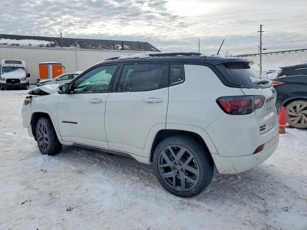 2024 JEEP COMPASS LIMITED photo 3