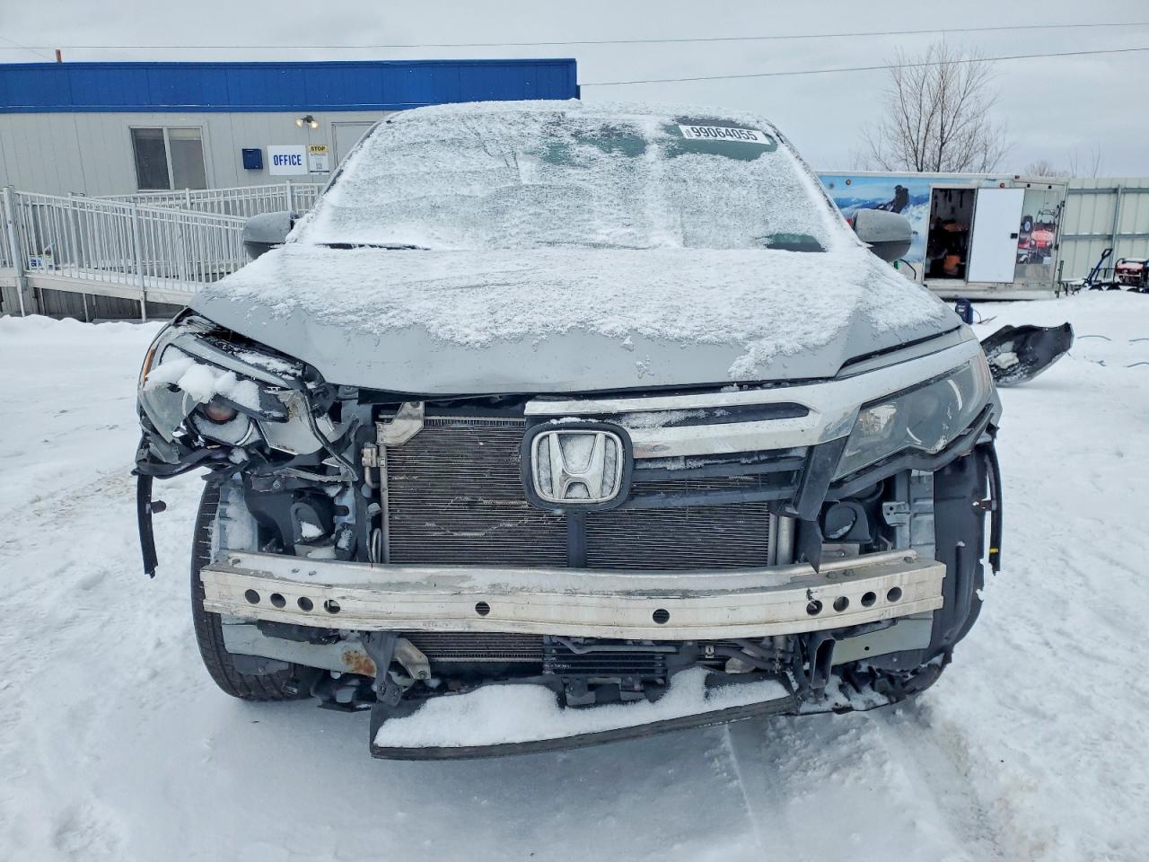 2019 HONDA RIDGELINE SPORT photo 5