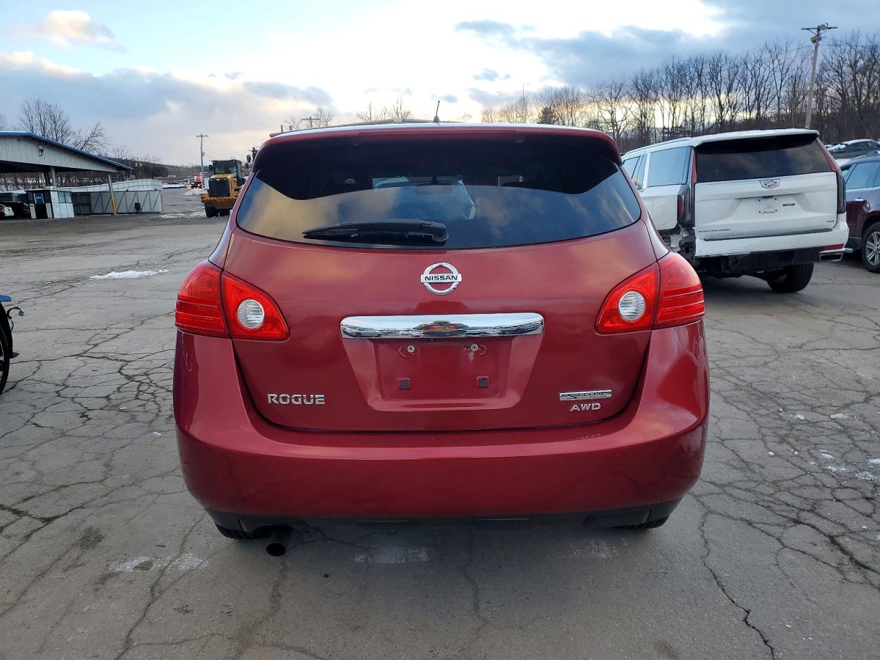 2013 NISSAN ROGUE S photo 6