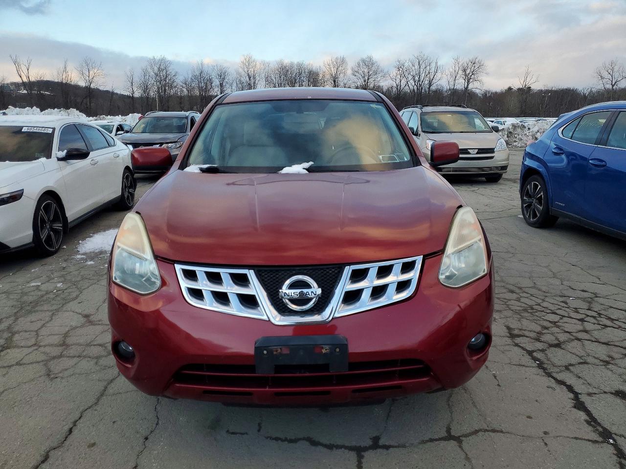 2013 NISSAN ROGUE S photo 5