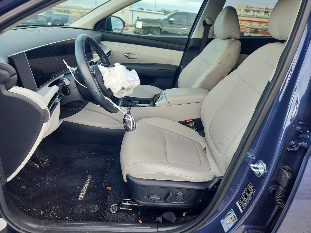 2025 HYUNDAI TUCSON SEL photo 13