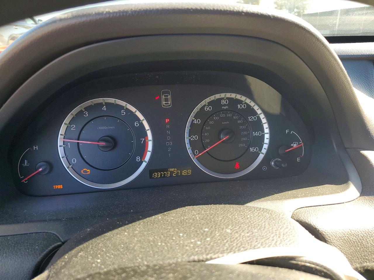2010 HONDA ACCORD LX photo 9