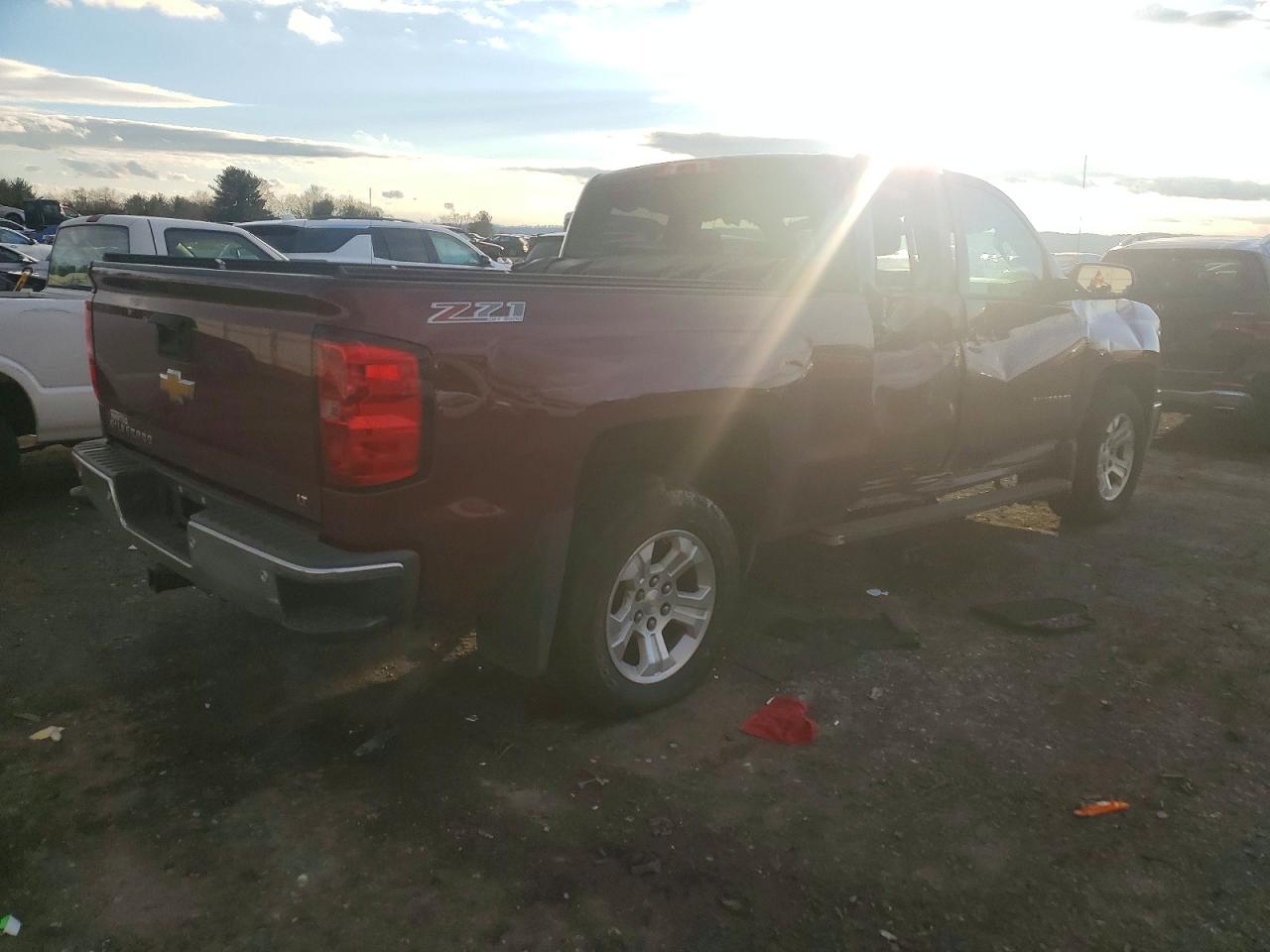 2014 CHEVROLET SILVERADO K1500 LT photo 5