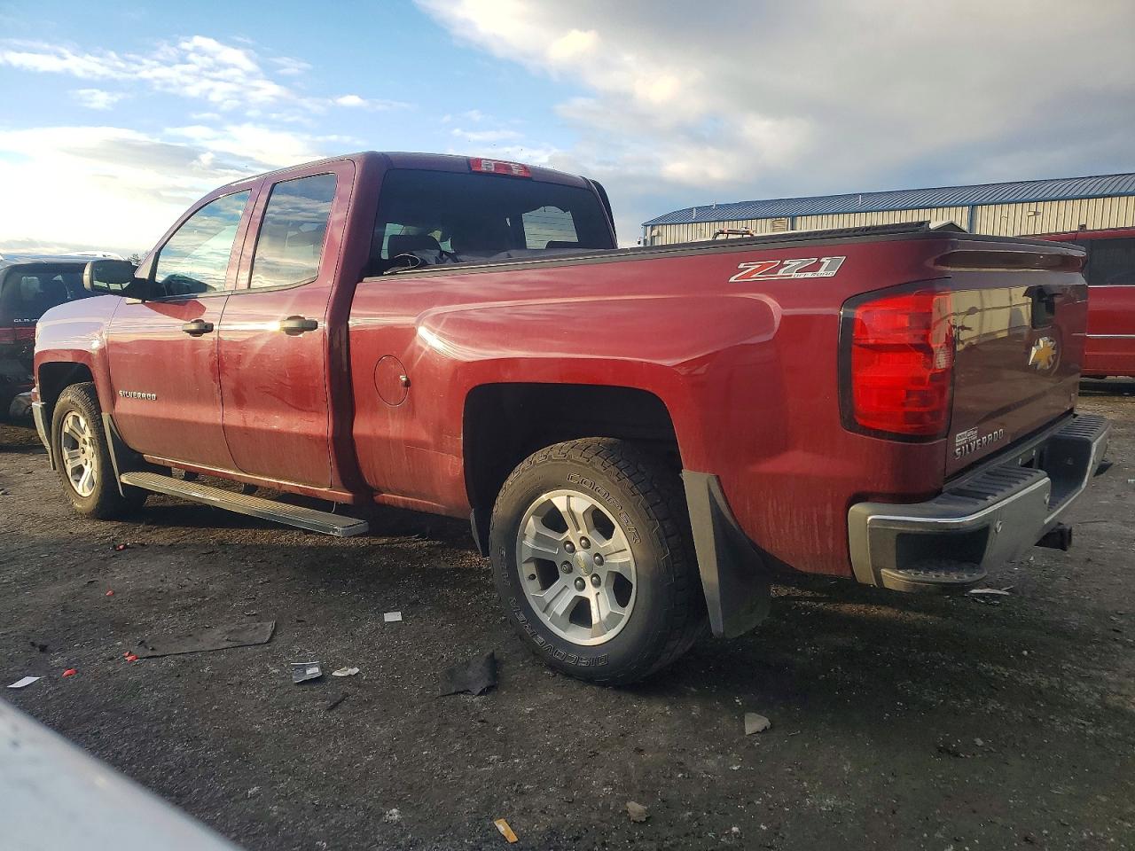 2014 CHEVROLET SILVERADO K1500 LT photo 3