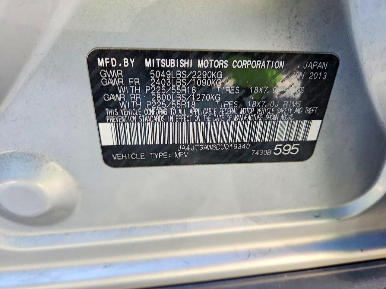 2013 MITSUBISHI OUTLANDER SE photo 13