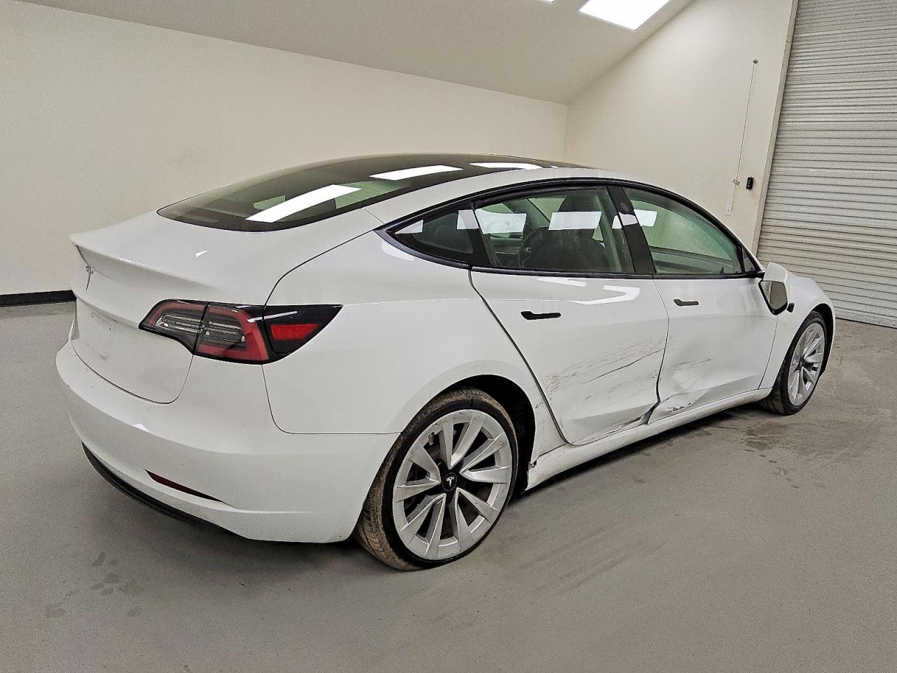 2023 TESLA MODEL 3 photo 3