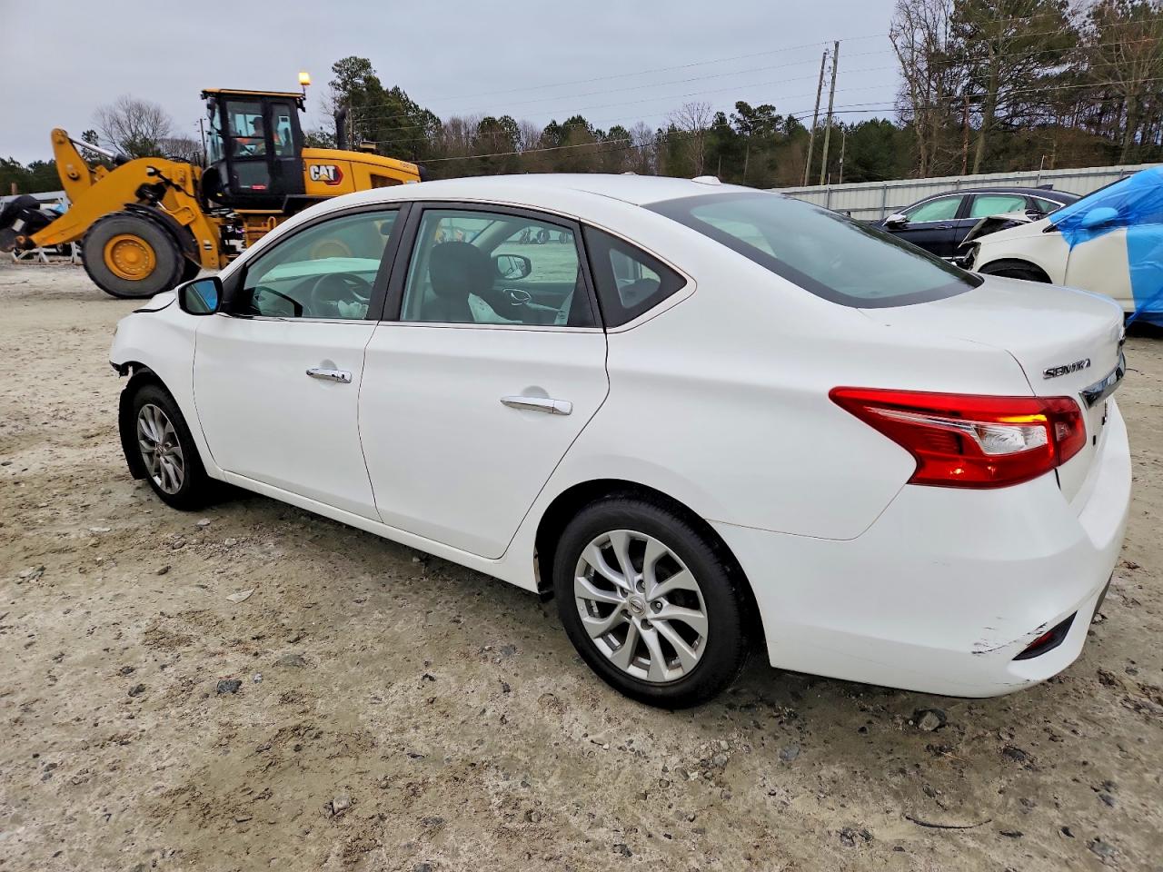 2019 NISSAN SENTRA S photo 2
