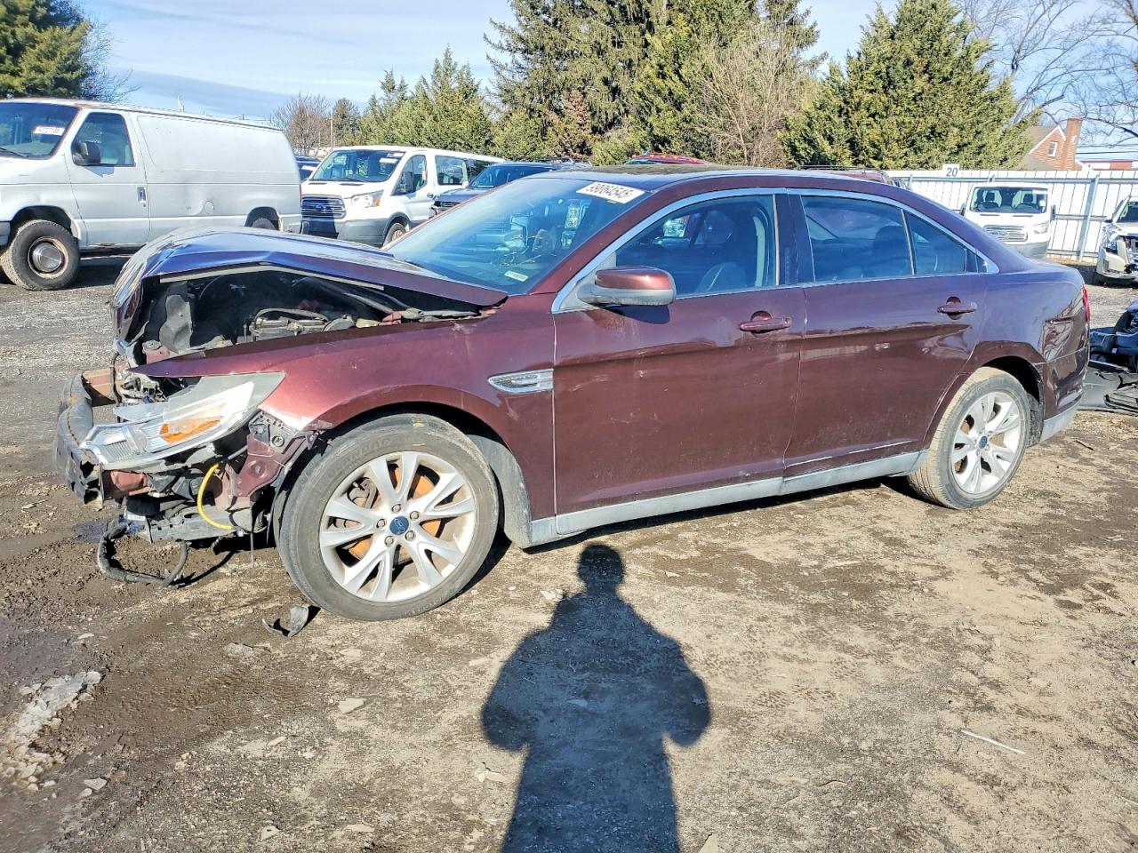 2010 FORD TAURUS