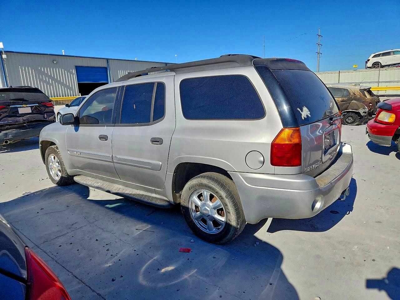 2005 GMC ENVOY XL photo 3