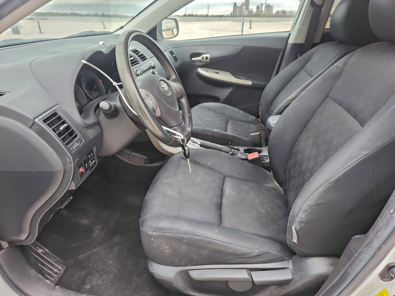 2010 TOYOTA COROLLA BASE photo 7