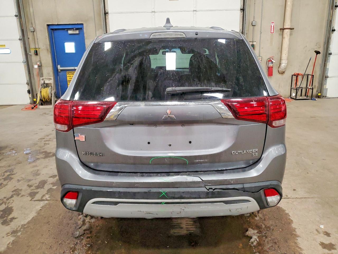 2019 MITSUBISHI OUTLANDER SE photo 6
