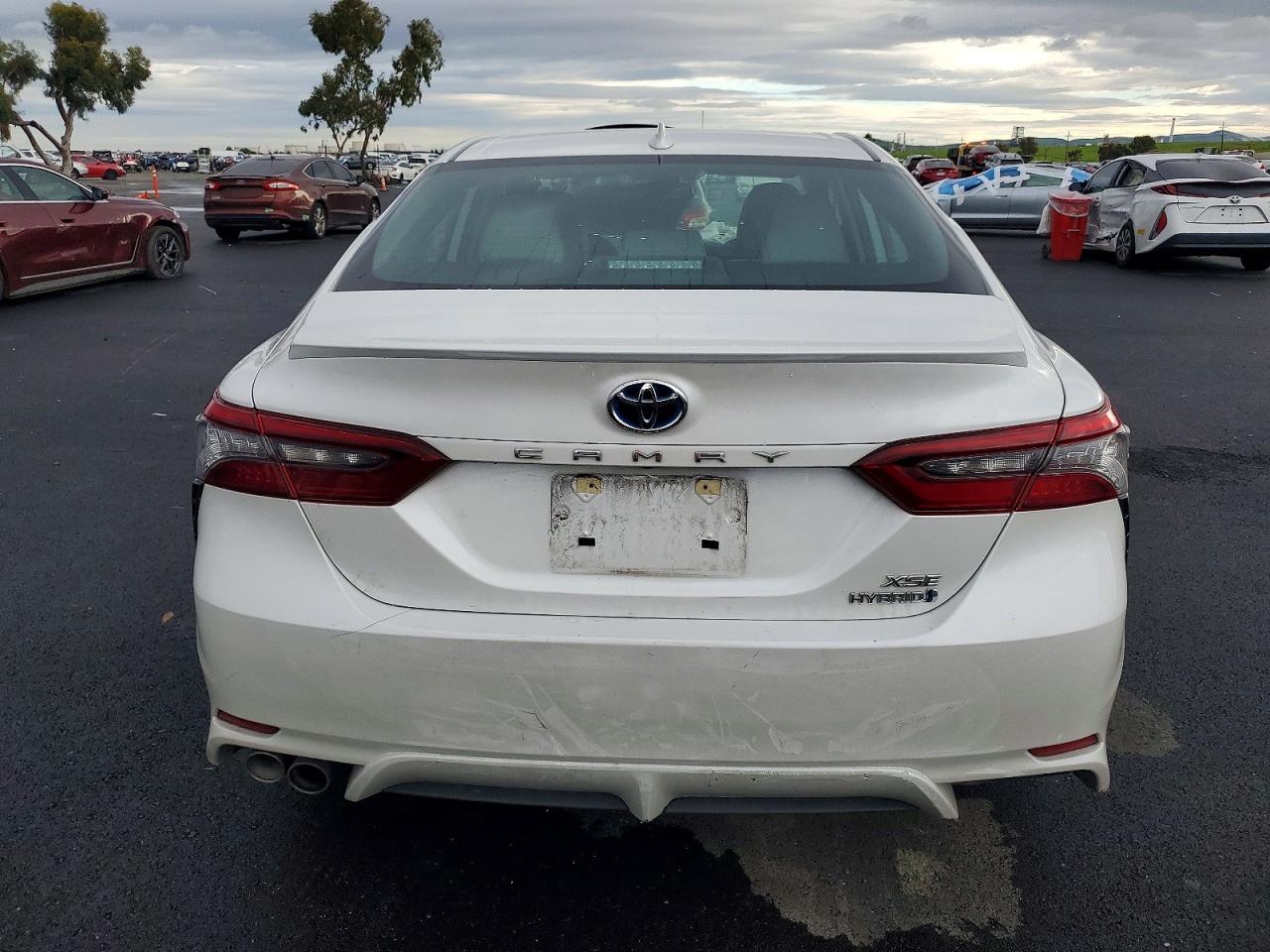 2023 TOYOTA CAMRY XSE photo 11