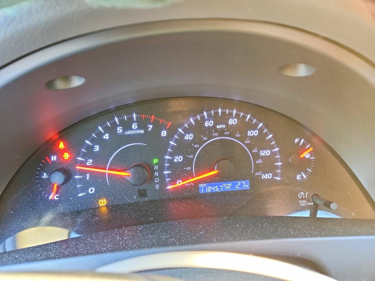 2010 TOYOTA CAMRY BASE photo 9