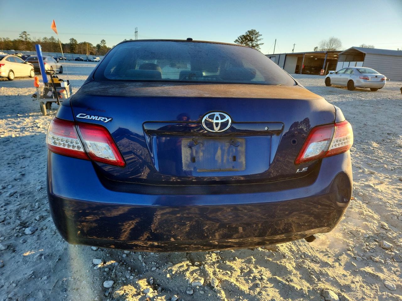 2010 TOYOTA CAMRY BASE photo 6