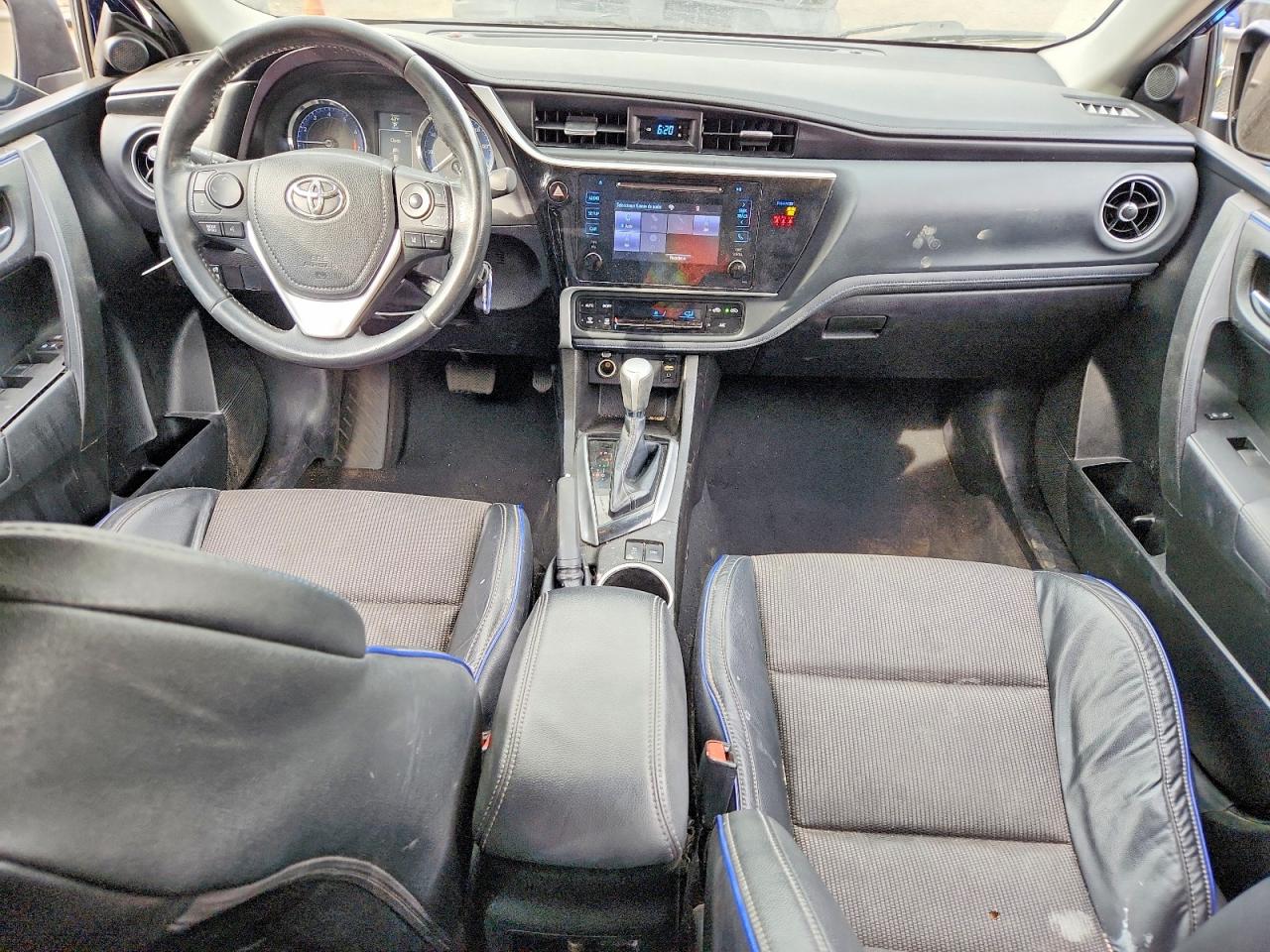 2019 TOYOTA COROLLA L photo 15