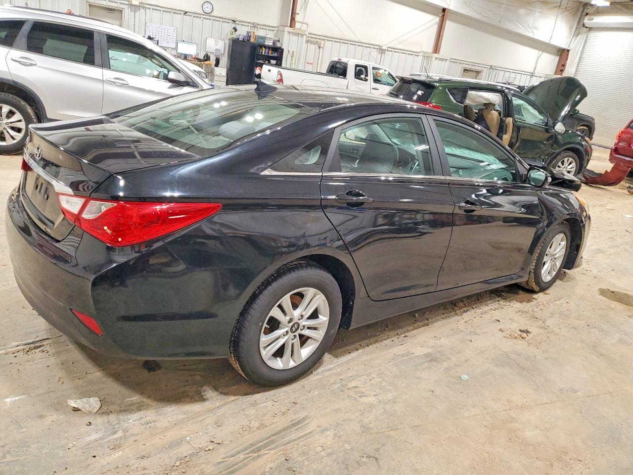 2014 HYUNDAI SONATA GLS photo 3