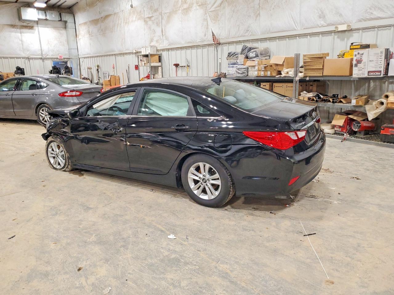 2014 HYUNDAI SONATA GLS photo 2