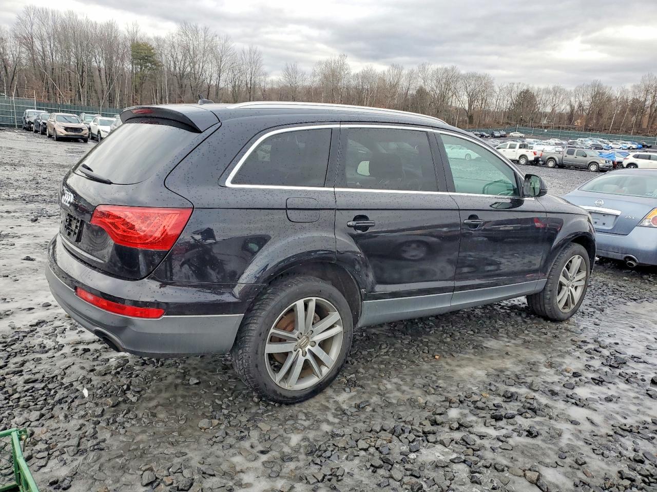 2011 AUDI Q7 PREMIUM PLUS photo 3