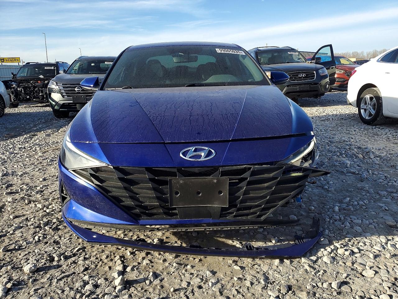 2023 HYUNDAI ELANTRA SEL photo 9