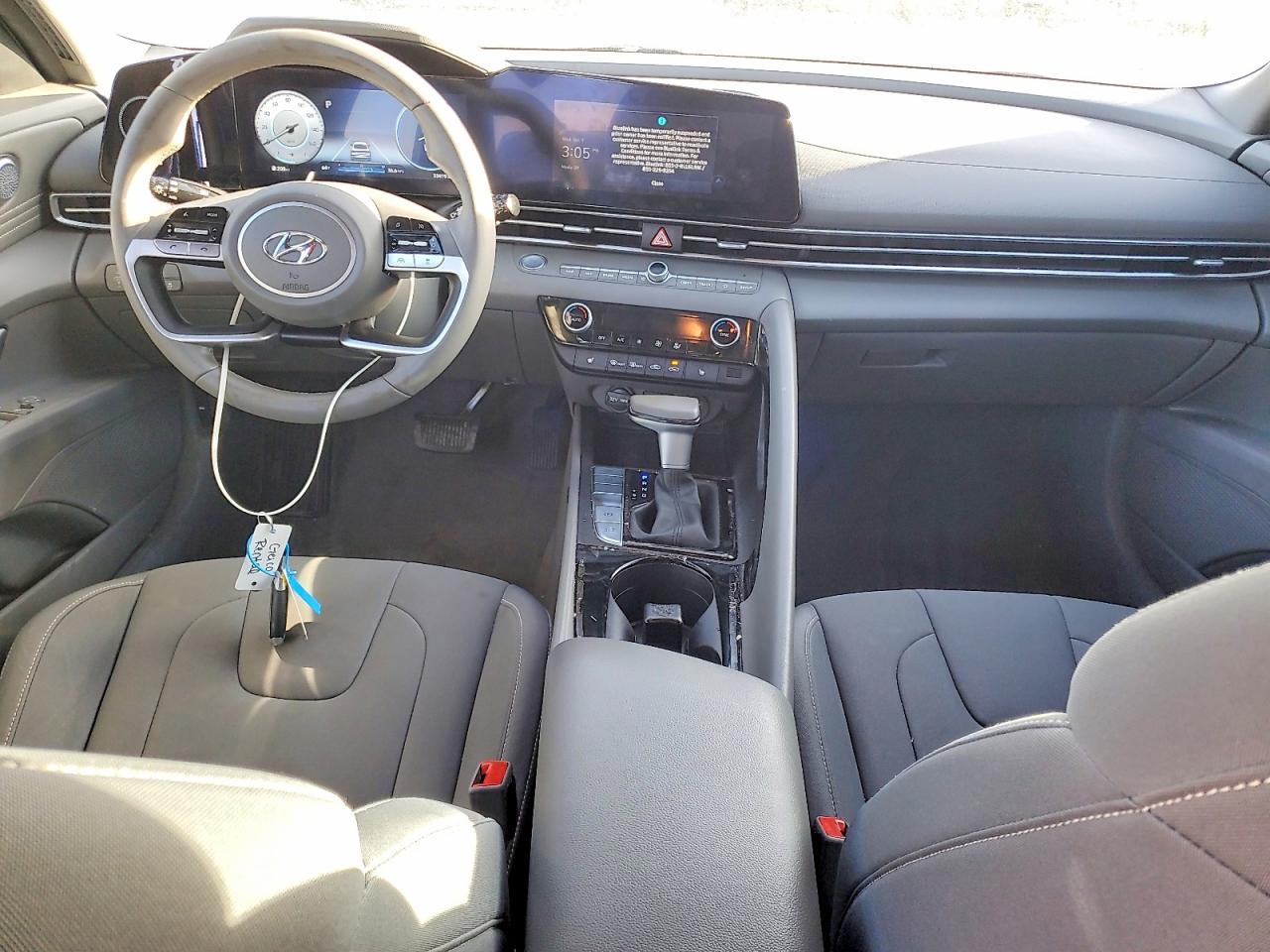 2023 HYUNDAI ELANTRA SEL photo 15