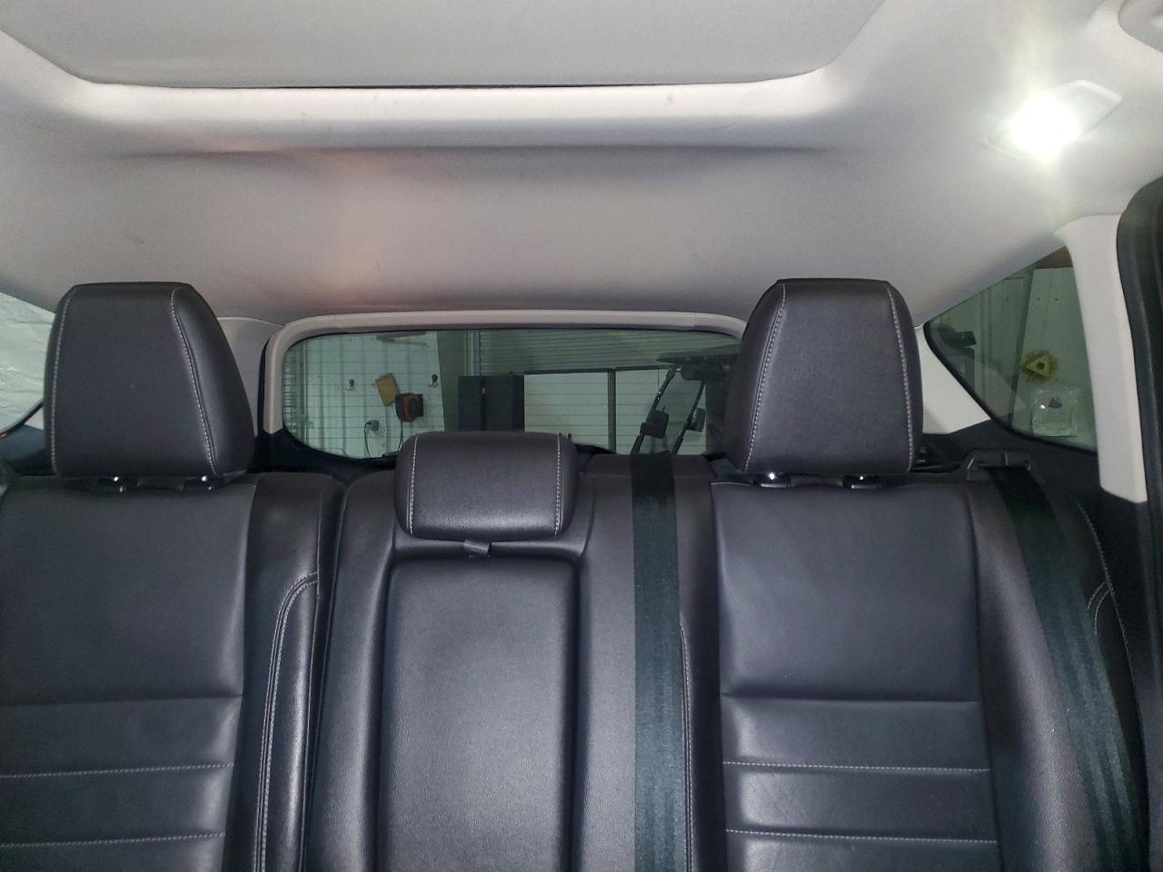 2015 FORD ESCAPE SE photo 19