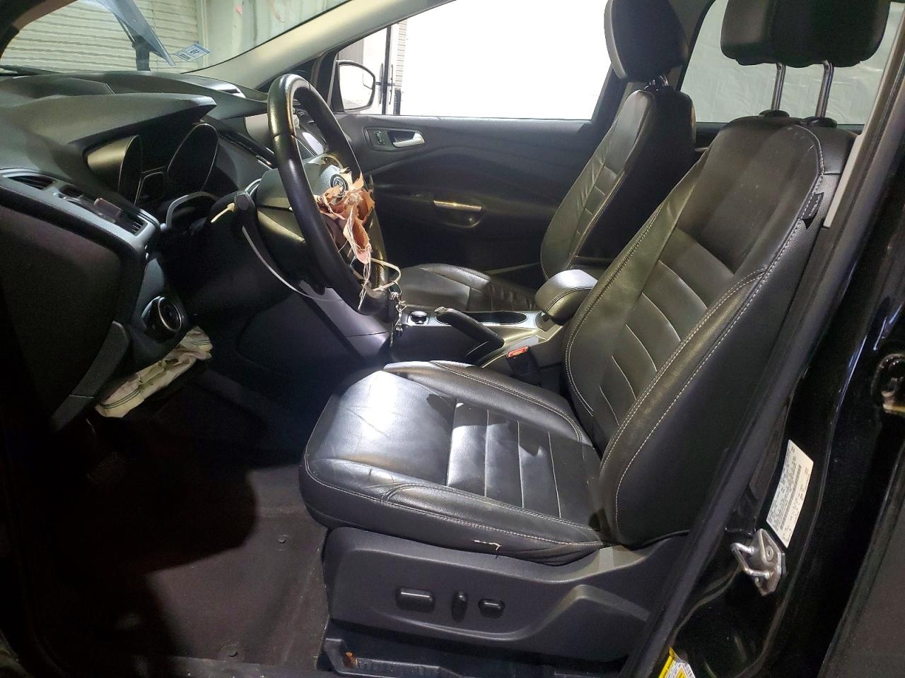 2015 FORD ESCAPE SE photo 13